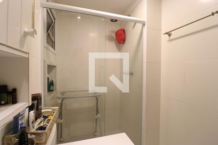 Apartamento à venda com 108m², 3 quartos e 2 vagasBanheiro da Suíte