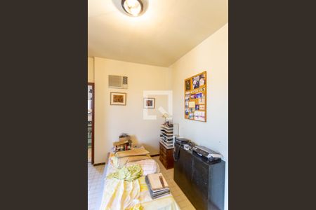 Apartamento à venda com 90m², 1 quarto e 1 vagaQuarto 