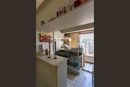 Apartamento à venda com 90m², 1 quarto e 1 vagaCozinha 