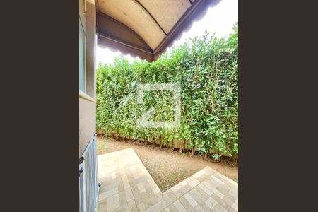 Casa de condomínio à venda com 290m², 4 quartos e 4 vagas Casa de condomínio à venda com 290m², 4 quartos e 4 vagasVaranda Suíte Junior