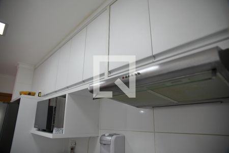 Apartamento à venda com 54m², 2 quartos e 1 vagaCozinha - Armários