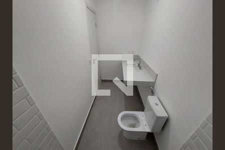 Casa à venda com 515m², 4 quartos e 4 vagasBanheiro do Quarto 3