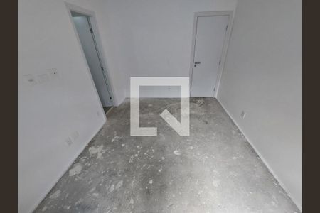 Casa à venda com 707m², 5 quartos e 6 vagas Casa à venda com 707m², 5 quartos e 6 vagasQuarto 4