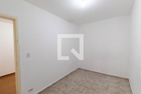 Quarto 1 de casa para alugar com 2 quartos, 55m² em Vila Salete, São Paulo