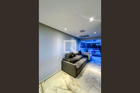 Apartamento para alugar com 81m², 1 quarto e 1 vagaVaranda