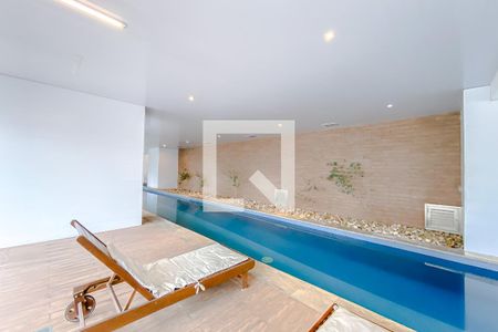 Apartamento para alugar com 81m², 1 quarto e 1 vagaÁrea comum - Piscina Coberta