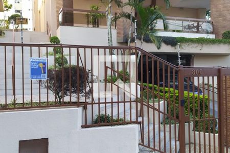 Apartamento à venda com 76m², 3 quartos e 3 vagas Apartamento à venda com 76m², 3 quartos e 3 vagasFachada