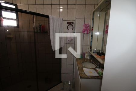 Apartamento à venda com 76m², 3 quartos e 3 vagasBanheiro 2