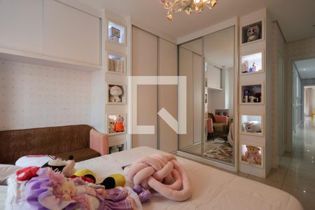 Casa à venda com 330m², 3 quartos e 4 vagas Casa à venda com 330m², 3 quartos e 4 vagasSuíte 2