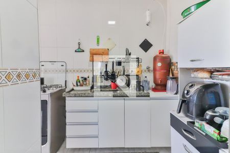 Apartamento à venda com 60m², 3 quartos e 1 vaga Apartamento à venda com 60m², 3 quartos e 1 vagaCozinha e Área de Serviço
