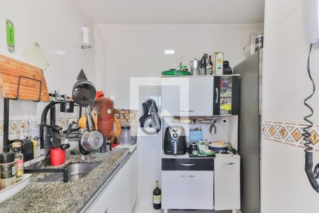 Apartamento à venda com 60m², 3 quartos e 1 vaga Apartamento à venda com 60m², 3 quartos e 1 vagaCozinha e Área de Serviço