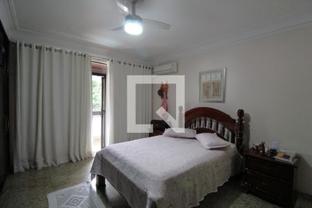 Casa à venda com 350m², 3 quartos e 3 vagasSuíte 1