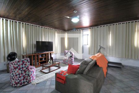 Casa à venda com 350m², 3 quartos e 3 vagasPiso Superior