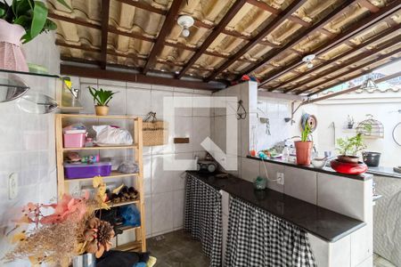 Casa à venda com 98m², 2 quartos e 1 vaga Casa à venda com 98m², 2 quartos e 1 vagaÁrea de serviço