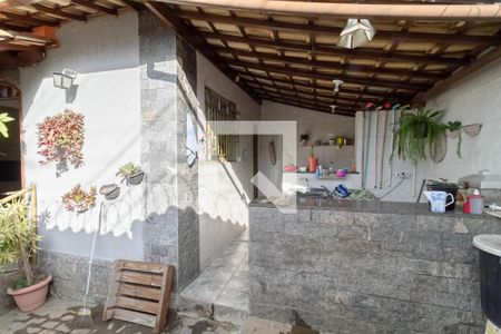Casa à venda com 98m², 2 quartos e 1 vaga Casa à venda com 98m², 2 quartos e 1 vagaÁrea de serviço
