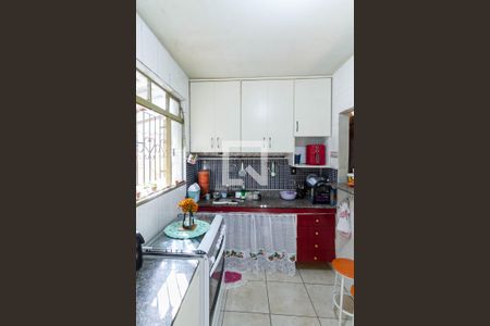 Casa à venda com 98m², 2 quartos e 1 vaga Casa à venda com 98m², 2 quartos e 1 vagaCozinha