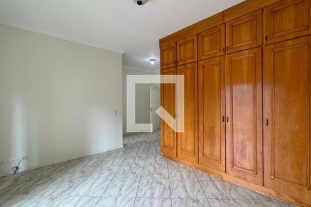 Casa de condomínio à venda com 400m², 4 quartos e 4 vagasSuíte 2