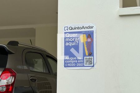 Casa de condomínio à venda com 400m², 4 quartos e 4 vagasFachada
