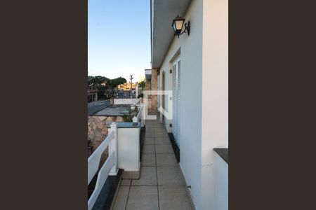 Casa à venda com 150m², 3 quartos e 4 vagasVaranda