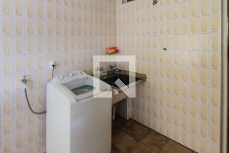 Casa à venda com 150m², 3 quartos e 4 vagasÁrea de Serviço