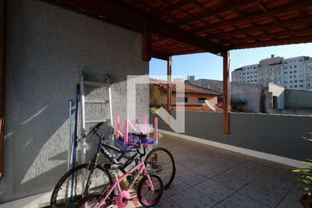 Apartamento à venda com 180m², 3 quartos e 2 vagasÁrea Social