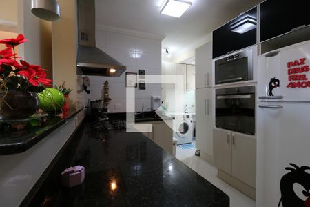 Apartamento à venda com 180m², 3 quartos e 2 vagasCozinha