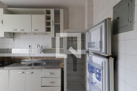 Apartamento à venda com 42m², 2 quartos e 1 vaga Apartamento à venda com 42m², 2 quartos e 1 vagaCozinha