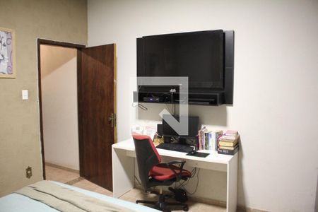 Casa à venda com 320m², 3 quartos e 2 vagasQuarto 1