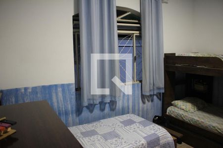 Casa à venda com 320m², 3 quartos e 2 vagasQuarto 3