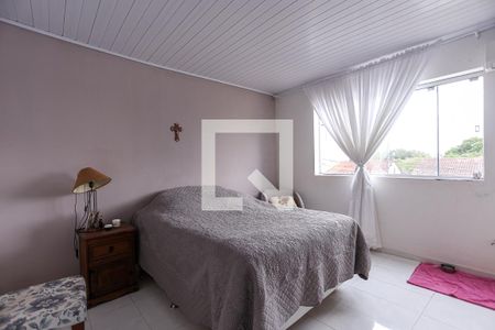 Casa à venda com 320m², 5 quartos e 6 vagas Casa à venda com 320m², 5 quartos e 6 vagasSuíte
