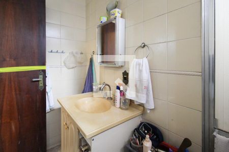 Casa à venda com 142m², 2 quartos e 2 vagas Casa à venda com 142m², 2 quartos e 2 vagasBanheiro