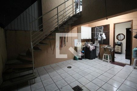 Casa à venda com 108m², 3 quartos e 2 vagas Casa à venda com 108m², 3 quartos e 2 vagasÁrea de Serviço