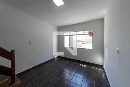 Sala de casa para alugar com 2 quartos, 100m² em Jardim Tiete, São Paulo