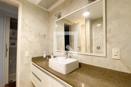 Apartamento à venda com 160m², 3 quartos e 2 vagasBanheiro 2