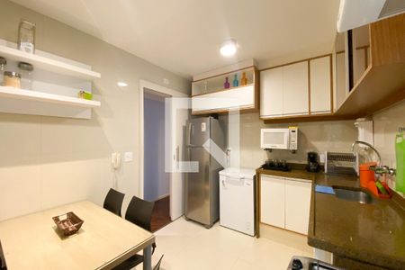 Apartamento à venda com 160m², 3 quartos e 2 vagasCozinha