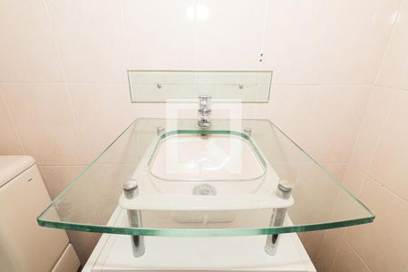 Casa à venda com 130m², 2 quartos e 1 vagaBanheiro Quarto 2