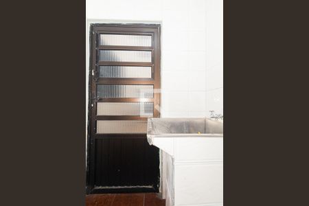 Casa à venda com 130m², 2 quartos e 1 vagaÁrea de Serviço