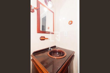 Casa à venda com 130m², 2 quartos e 1 vagaBanheiro Social