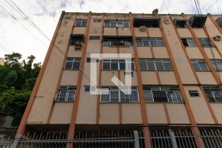 Apartamento à venda com 58m², 2 quartos e 1 vagaFachada