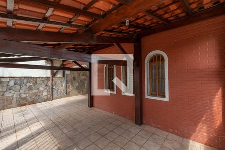 Casa à venda com 239m², 3 quartos e 2 vagasGaragem 