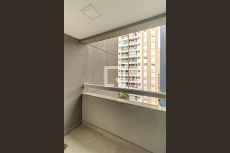 Varanda de kitnet/studio à venda com 1 quarto, 42m² em Vila Buarque, São Paulo