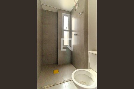 Banheiro de apartamento à venda com 1 quarto, 33m² em Vila Buarque, São Paulo