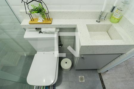 Apartamento para alugar com 60m², 2 quartos e sem vagaBanheiro