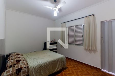 Casa à venda com 200m², 3 quartos e 2 vagas Casa à venda com 200m², 3 quartos e 2 vagasQuarto 3