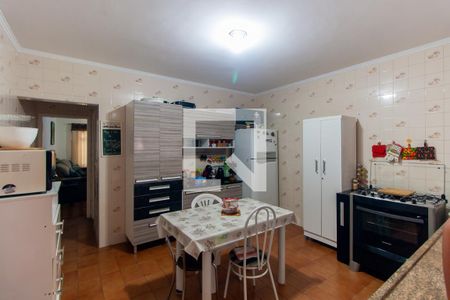 Casa à venda com 200m², 3 quartos e 2 vagas Casa à venda com 200m², 3 quartos e 2 vagasCozinha