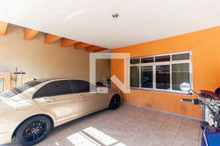 Casa à venda com 200m², 3 quartos e 2 vagas Casa à venda com 200m², 3 quartos e 2 vagasÁrea comum