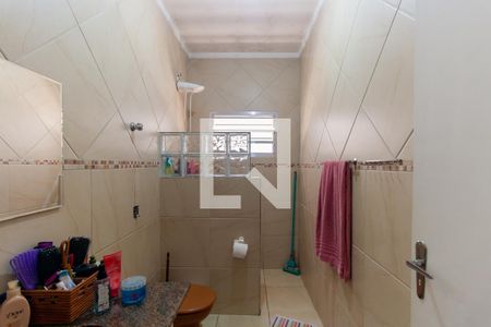 Casa à venda com 200m², 3 quartos e 2 vagas Casa à venda com 200m², 3 quartos e 2 vagasBanheiro 2