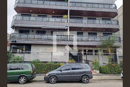 Apartamento à venda com 105m², 3 quartos e 2 vagas Apartamento à venda com 105m², 3 quartos e 2 vagasFachada