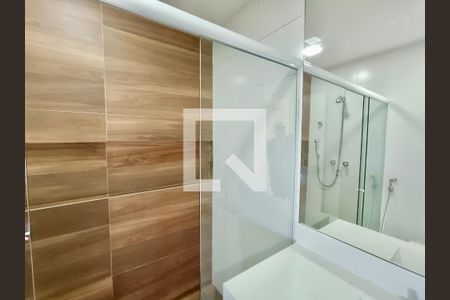 Apartamento à venda com 120m², 3 quartos e sem vaga Apartamento à venda com 120m², 3 quartos e sem vagaBanheiro social