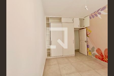 Apartamento à venda com 120m², 3 quartos e sem vaga Apartamento à venda com 120m², 3 quartos e sem vagaQuarto 1